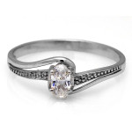 Pierścionek zaręczynowy 585 z białego złota z cyrkonią na prezent