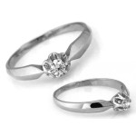 Pierścionek z białego złota 585 delikatny z cyrkonią na prezent