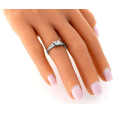 Subtelny pierścionek na zaręczyny 585 z białego złota i cyrkonią