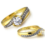 Złoty pierścionek 585 zdobiony cyrkoniami na prezent