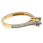 Pierścionek ze złota 585 niebieskie oczko z cyrkoniami