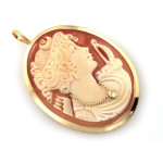 Broszko wisior złota Dama Kameliowa