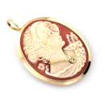 Ponadczasowa złota zawieszka broszko wisior Kamea