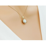 Złota przywieszka z opalem - elegancka 14k