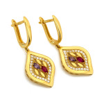 Złote kolczyki wiszące zdobione kolorowymi cyrkoniami