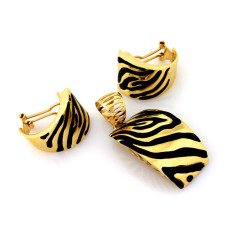 Złoty komplet z kolczykami i zawieszką