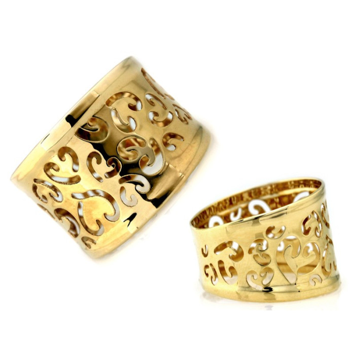 Złoty pierścionek z sercem