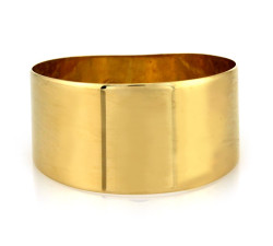 Złoty pierścionek Eternity z błyszczącą powierzchnią