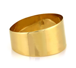 Złoty pierścionek Eternity z błyszczącą powierzchnią