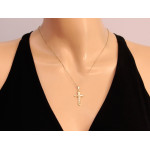 Złoty krzyż 375 z wizerunkiem Jezusa w momencie ukrzyżowania