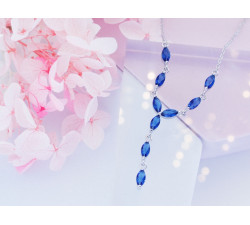 Srebrny naszyjnik z cyrkoniami na prezent