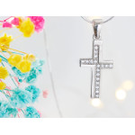 Srebrny krzyżyk z cyrkoniami wisiorek