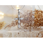 Srebrna zawieszka krzyżyk z cyrkoniami