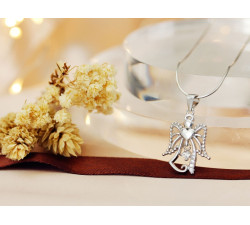 Zawieszka srebrna aniołek z cyrkoniami na łańcuszek