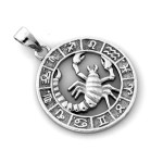 Srebrny medalik z motywem zodiaku