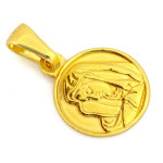 Medalik srebrny pozłacany okrągły z Matką Bożą