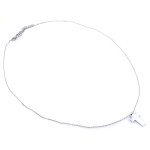 Srebrny naszyjnik z krzyżykiem na prezent