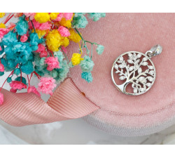 Zawieszka srebrna okrągła z drzewkiem szczęścia z cyrkoniami