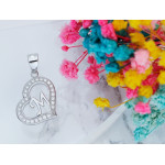 Srebrna zawieszka serce z literką M z cyrkoniami