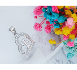 Srebrna zawieszka serce z literką F