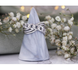 Srebrny pierścionek z cyrkoniami