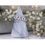 Srebrny pierścionek z cyrkoniami