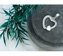 Zawieszka srebrna serce z cyrkoniami