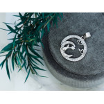 Zawieszka srebrna okrągła kot księżyc noc z cyrkoniami