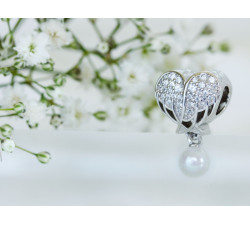 Srebrna zawieszka serce z perłą do bransoletki
