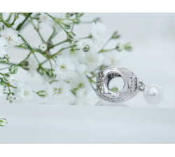 Srebrna zawieszka serce z perłą do bransoletki