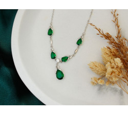 Srebrny komplet biżuterii z zielonymi cyrkoniami