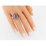 Srebrny pierścionek z markazytami i syntetycznymi kamieniami