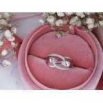 Pierścionek srebrny przeplatany szeroki z cyrkoniami