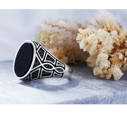 Elegancki srebrny pierścionek w rozmiarze 22-25