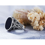 Elegancki srebrny pierścionek w rozmiarze 22-25