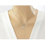 Srebrna przywieszka z literką, rodowana