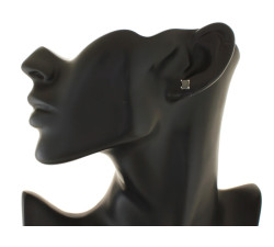 Kolczyki srebrne z onyksowym kamieniem