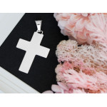 Srebrny krzyżyk z grawerem