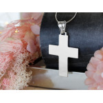 Srebrny krzyżyk z grawerem