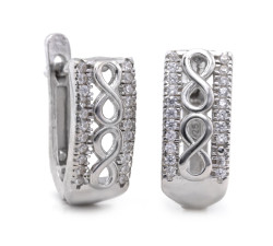 Srebrne kolczyki z cyrkoniami w motywie nieskończoności