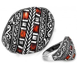 Srebrny pierścień oksydowany z markazytami