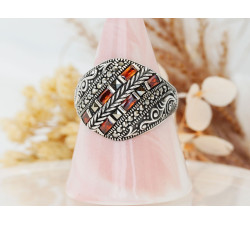 Srebrny pierścień oksydowany z markazytami