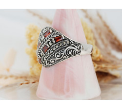 Srebrny pierścień oksydowany z markazytami