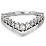 Srebrny pierścionek z cyrkoniami