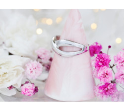 Srebrny pierścionek przeplatany bez kamieni