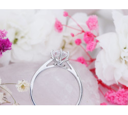 Srebrny pierścionek z cyrkonią 925