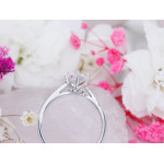 Srebrny pierścionek z cyrkonią 925