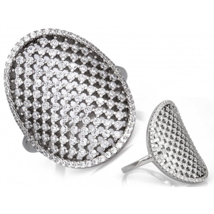 Duży srebrny pierścionek wysadzany cyrkoniami