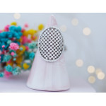 Duży srebrny pierścionek wysadzany cyrkoniami