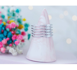 Szeroki srebrny pierścionek z cyrkoniami